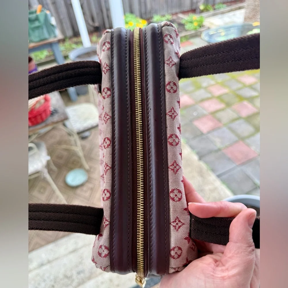 SOLD! Louis Vuitton Mini Lin Josephine Cherry bag. 🍒 - Picture 11 of 12